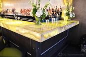 onyx-oro-irano-luxus-theke-ag-natursteinwerke-lifestyle9.jpg