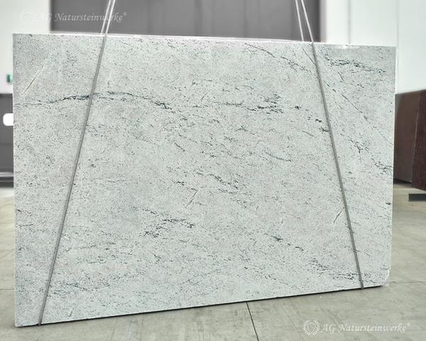 meera-white-granit-rohplatte-ag-natursteinwerke.jpg