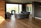 ag-natursteinwerke-luxury-parkett-berlin-dark-brown-bodenbelag.png