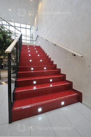 starlight-red-treppen-quarzkomposit.jpg